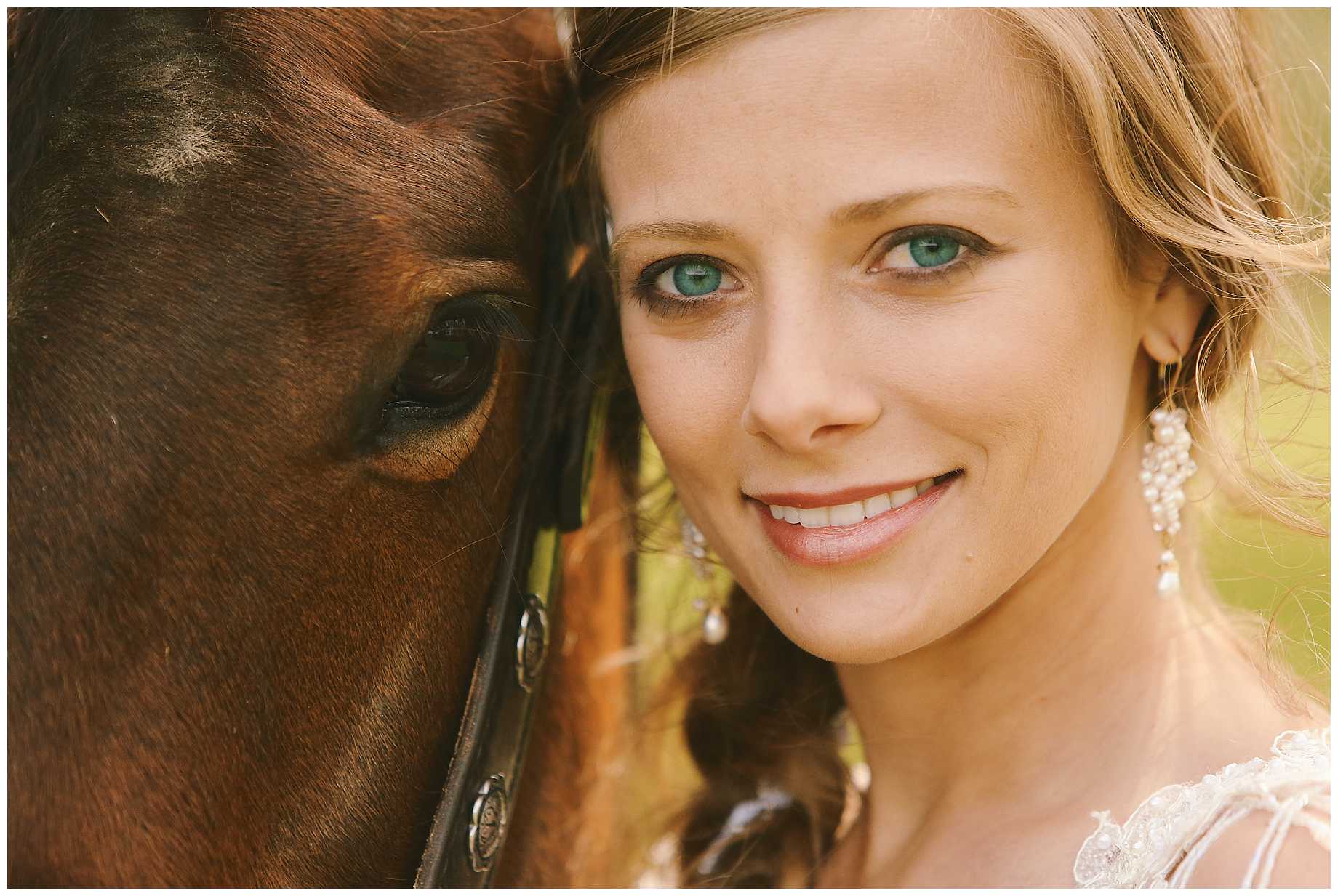 bride-on-a-horse-east-texas-07