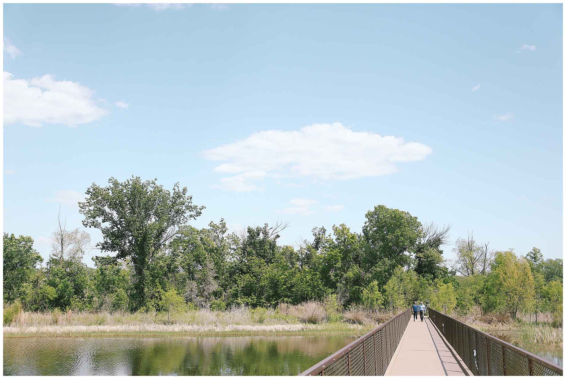trinity-river-audubon-center-engagement-photos-06