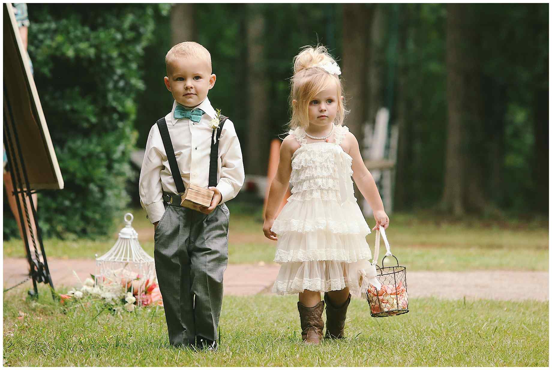 teaberry-farm-wedding-photos-10