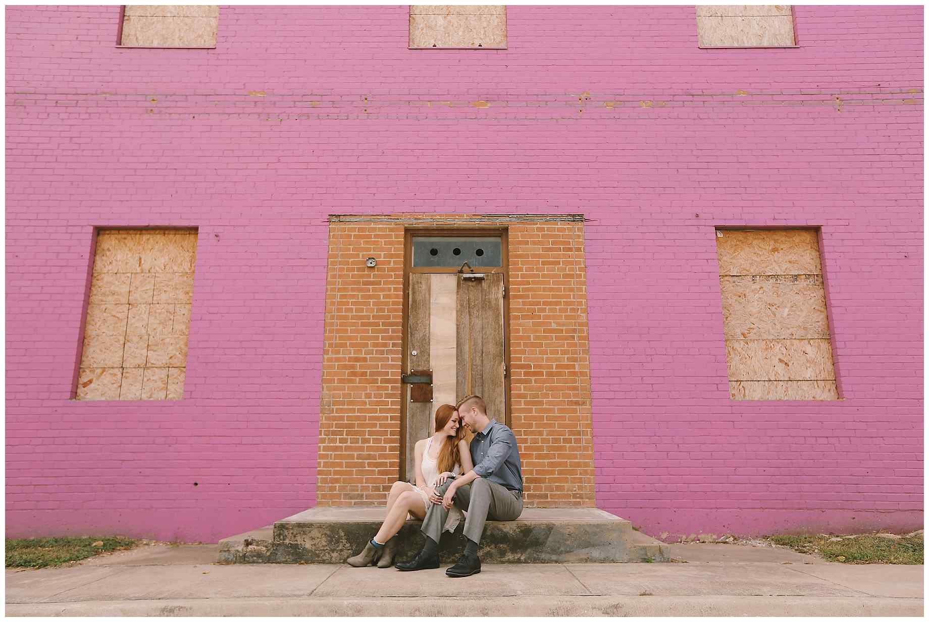 dallas-bishop-arts-district-engagement-photos-06
