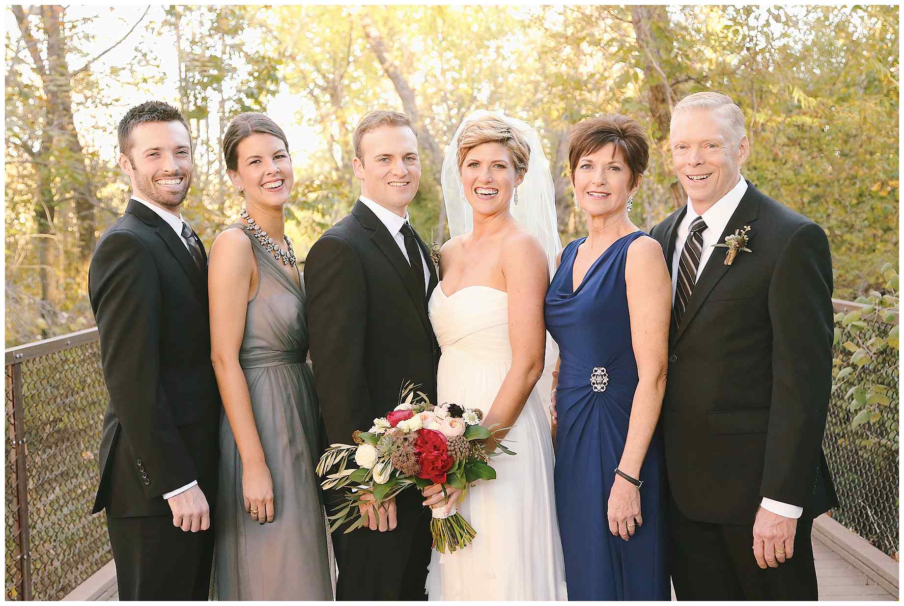 trinity-river-audubon-center-weddding-photos-00013