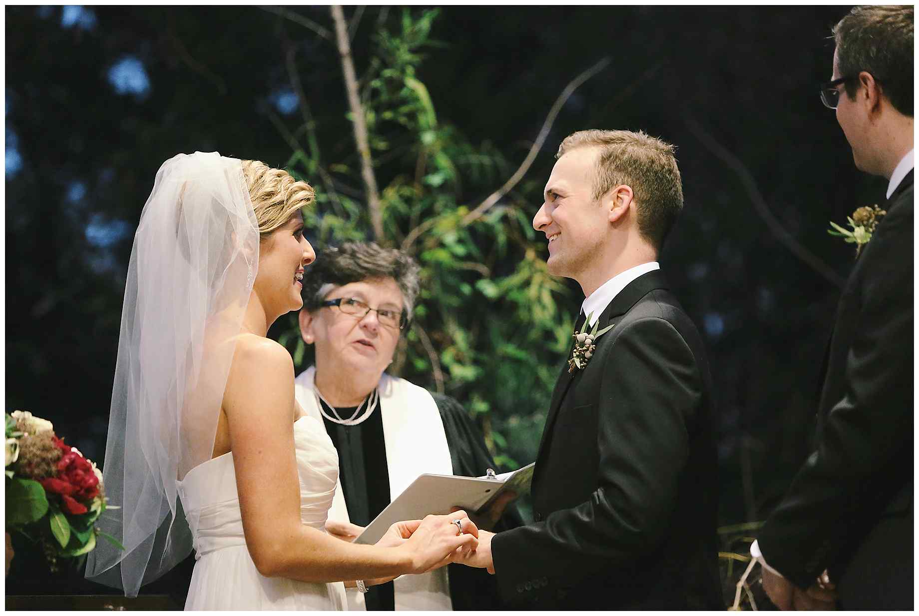 trinity-river-audubon-center-weddding-photos-00018