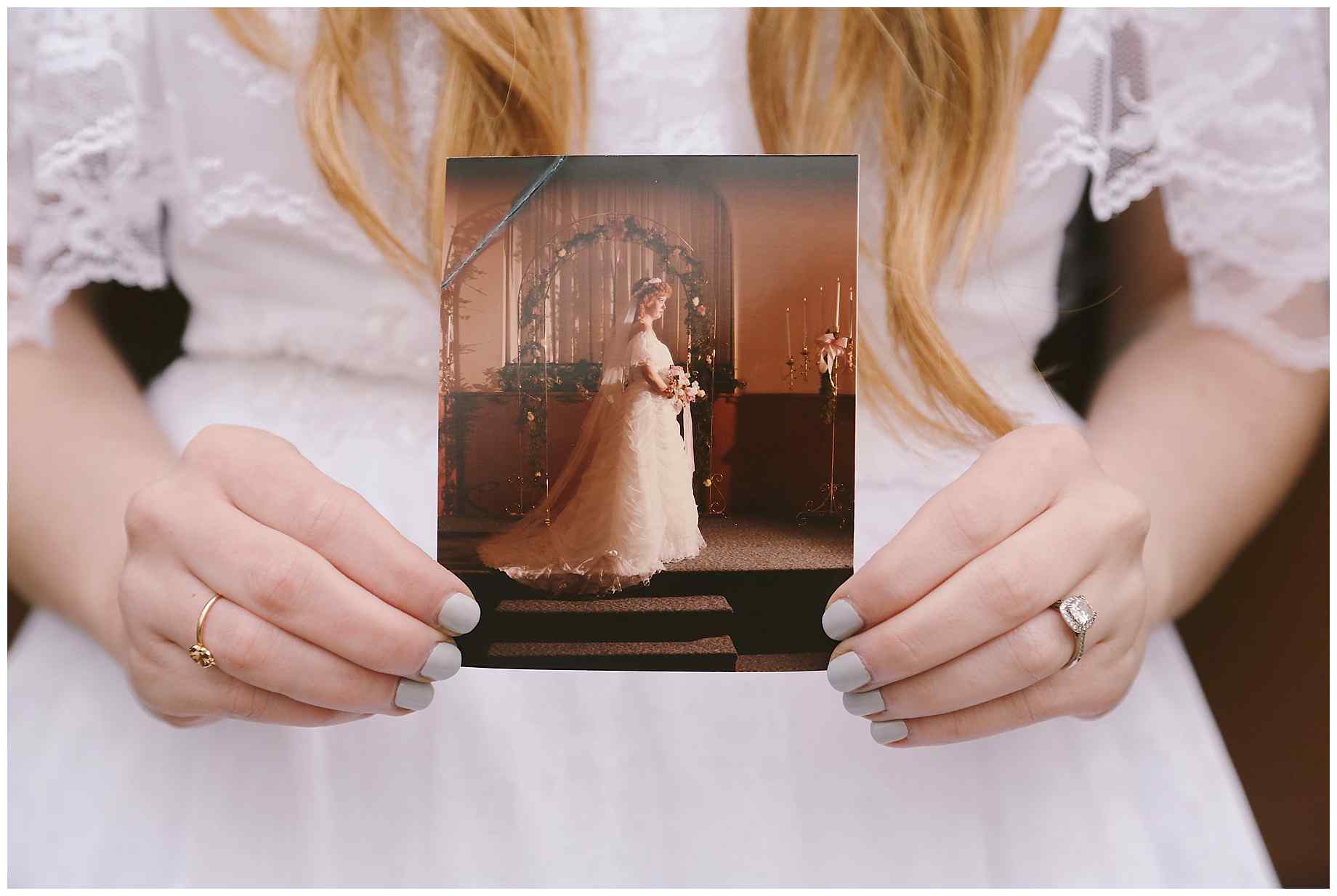 Chapel-Creek-Manor-Bridal-Photos-00009