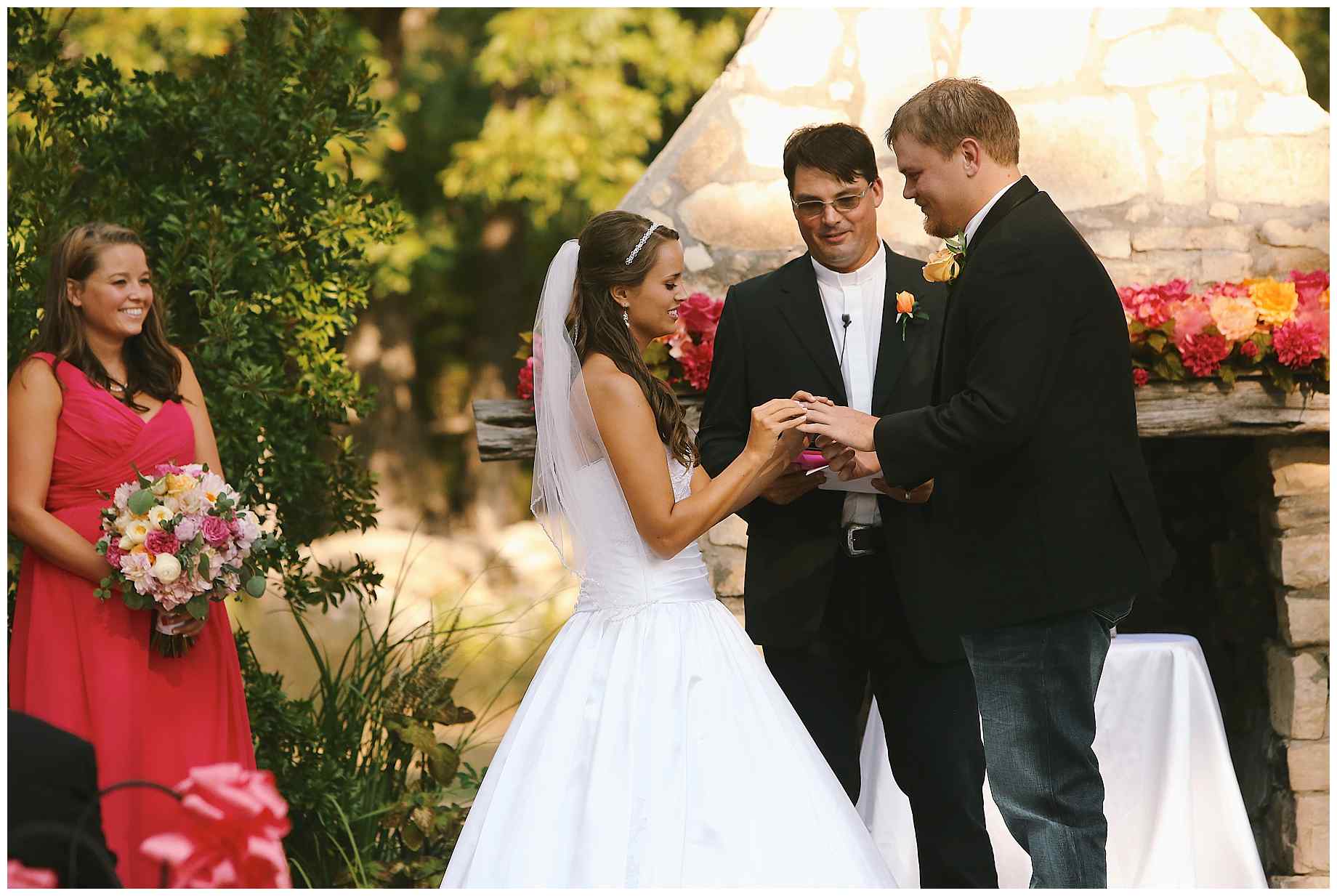 pecan-springs-ranch-austin-tx-wedding-016