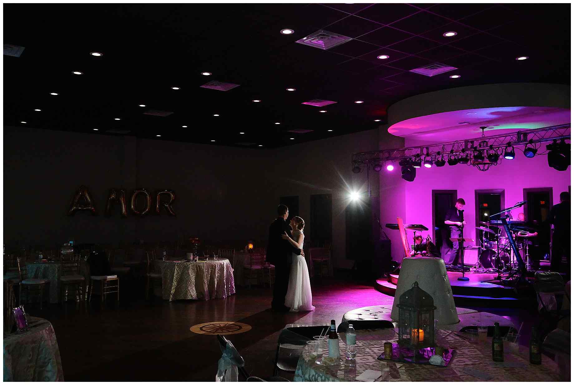 landing-event-center-joshua-farms-wedding-photos-031