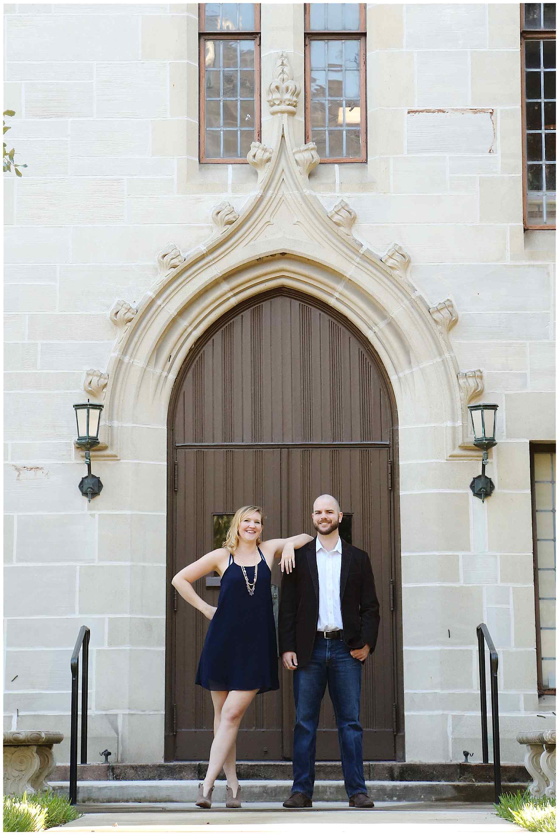 cullen-sculpture-garden-engagement-photos-006