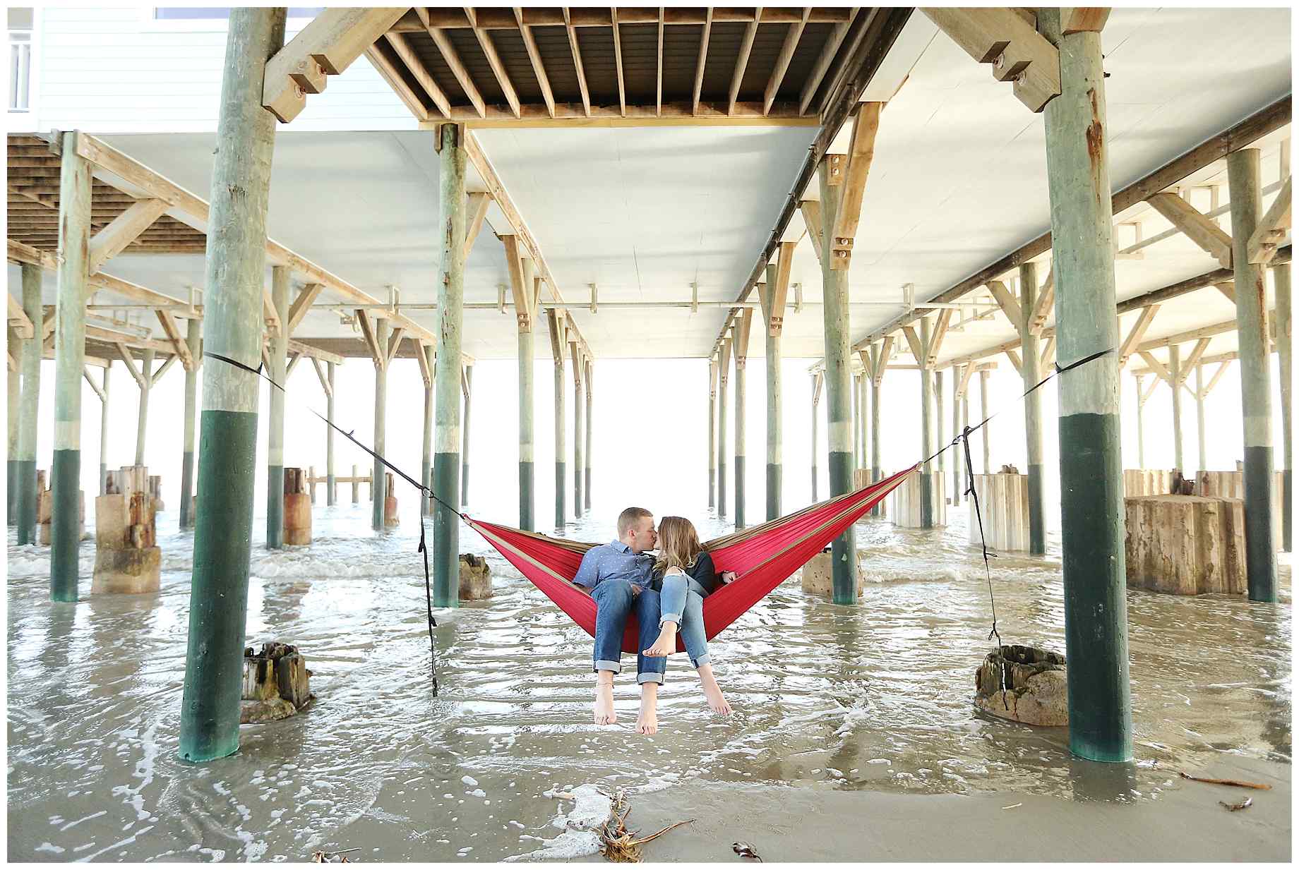 galveston-beach-engagement-photos-009